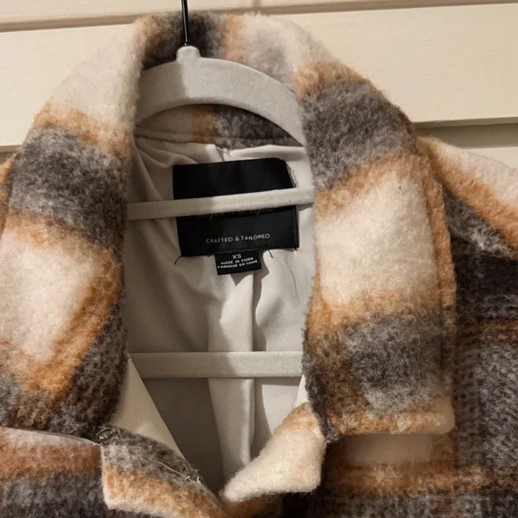 Sanctuary women’s plaid Shacket size XS - Picture 2 of 3